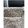 Image 3 : Mondetta Leopard Print Canvas Tote Bag