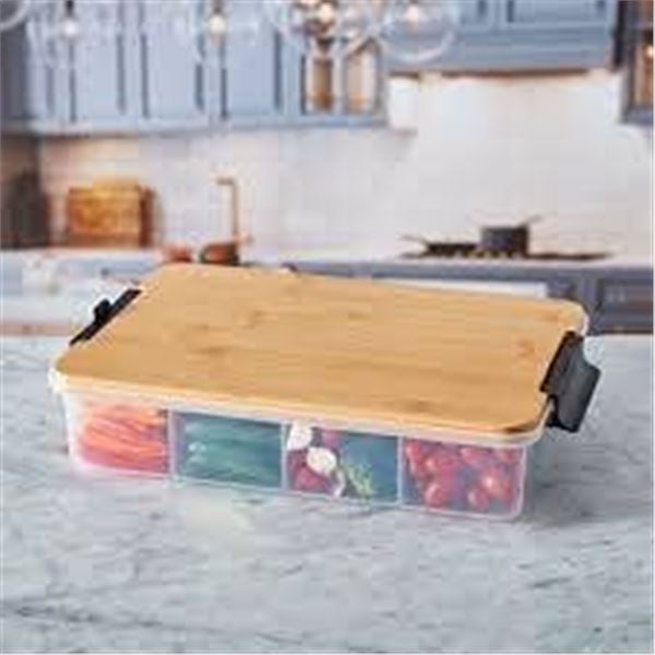 2 Plastic Containers With Bamboo Lids