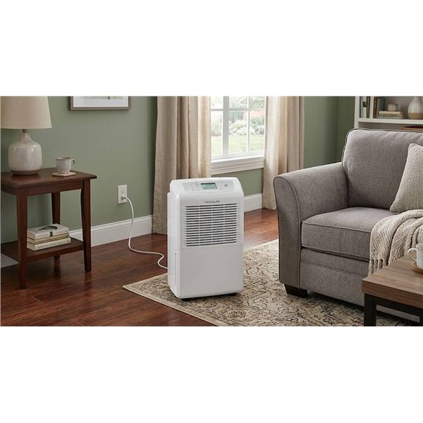 Frigidaire 22 Pint Dehumidifier FHDD2233Y1