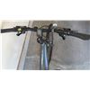 Image 11 : Giant Hybrid Bicycle ALUXX Frame with CONNECT Saddle and Cateye Computer