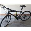Image 1 : Giant Hybrid Bicycle ALUXX Frame with CONNECT Saddle and Cateye Computer