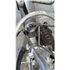 Image 3 : Giant Hybrid Bicycle ALUXX Frame with CONNECT Saddle and Cateye Computer