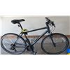 Image 9 : Giant Hybrid Bicycle ALUXX Frame with CONNECT Saddle and Cateye Computer