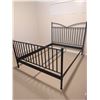 Image 3 : Black Metal Queen Size Bed Frame with Vertical Slats and Centre Support