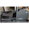 Image 7 : Vision Fitness X 6100 Elliptical Exercise Machine