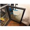 Image 13 : True TBB-24-60G-HC-LD Counter Height Bar Refrigerator w/ 2 Glass Doors (contents not included)