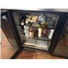 Image 6 : True TBB-24-60G-HC-LD Counter Height Bar Refrigerator w/ 2 Glass Doors (contents not included)