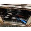 Image 8 : US Range 4-Burner Gas Range w/ Oven (contents not included)