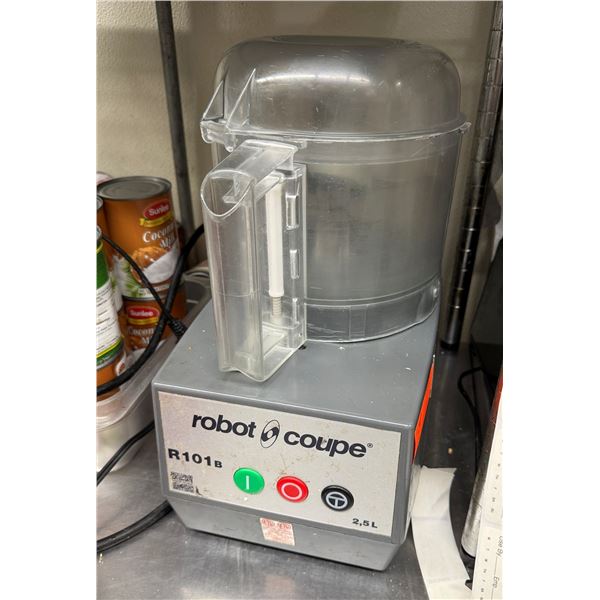 Robot Couple R101B Combination Food Processor