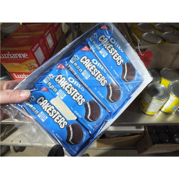 3 Packs Of 8 Of Oreo Caksters