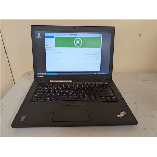 PORTABLE  LENOVO THINKPAD T450 14" i5-5300U 4GB 500GB HDD LINUX