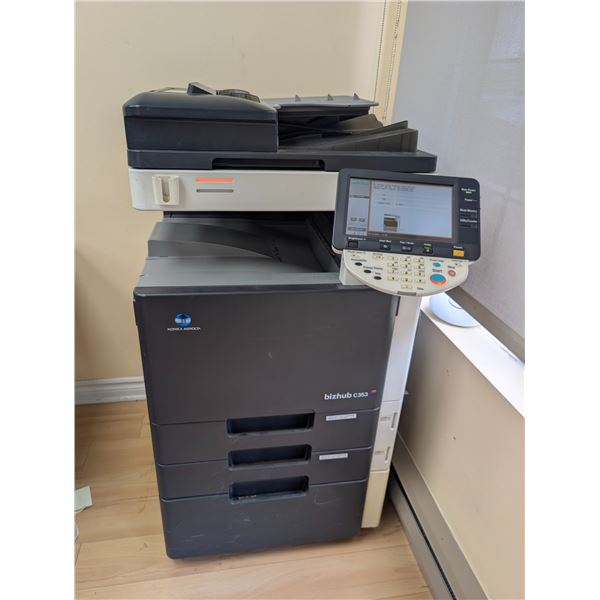 COLOUR COPIER KPNICA-MINOLTA BIZHUB C353 *REQUIRES MAINTENANCE SEE PHOTOS*