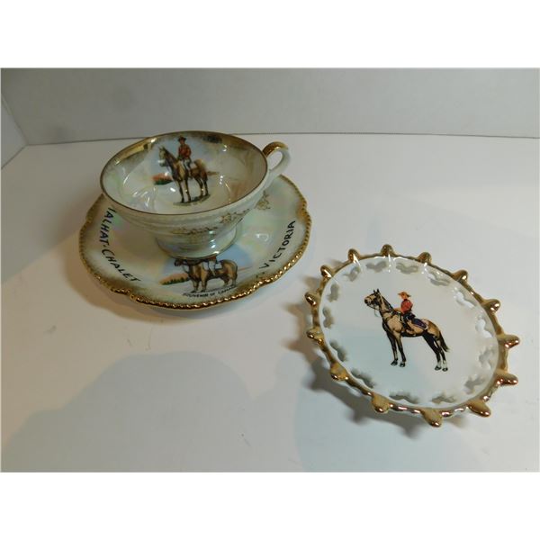 RIDER ON HORSESOUVENIR PLATE RCMP?