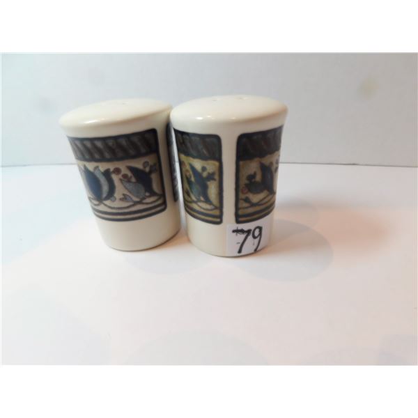 MACASA INTAGLIO ARABELLA SALT AND PEPPER
