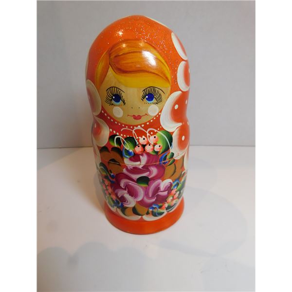 RUSSIAN STACKING DOLL, 3 DOLLS