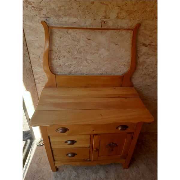 Antique wooden washstand or dry sink featuring an attached high-back towel rail. (Height 41" X Lengt