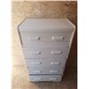 Image 1 : Vintage, white-painted waterfall-style chest of drawers featuring rounded top edges and double-handl
