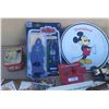 Image 3 : Collection of Vintage Disney toys, children's books, games, etc.