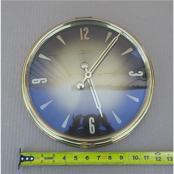 Vintage mid-century modern Diehl Electro battery-operated wall clock - (Glass Top Opens) - Made in G