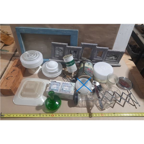 Lot of Lights, Mirror, etc.