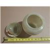 Image 1 : Vintage hand-carved green onyx or banded calcite lidded jar. (Chip/Minor Broken Jar Lid)