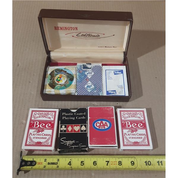 Collection of vintage items, notably Bee No. 92 Club Special playing cards, a vintage Simpson-Sears 