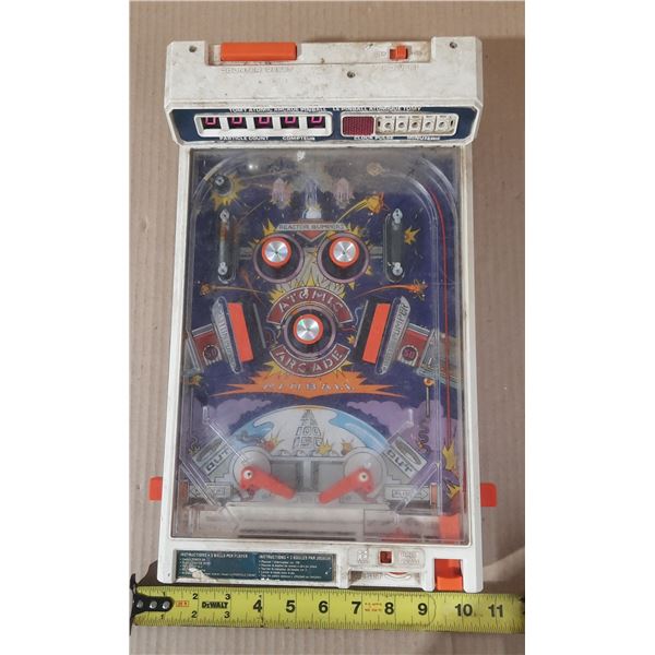 Vintage 1979 Tomy Atomic Arcade Pinball game.