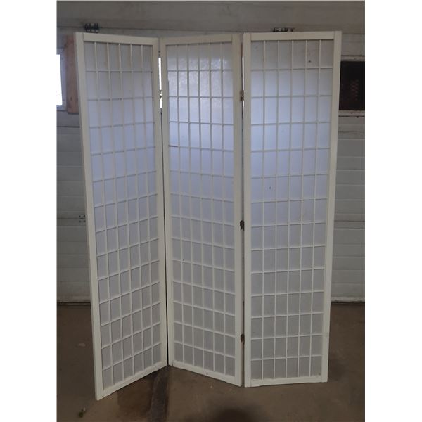 3-panel white shoji-style room divider or privacy screen. (Minor Danmages - See Photos) - (Height 71