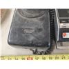 Image 4 : Lot of Vintage Items.