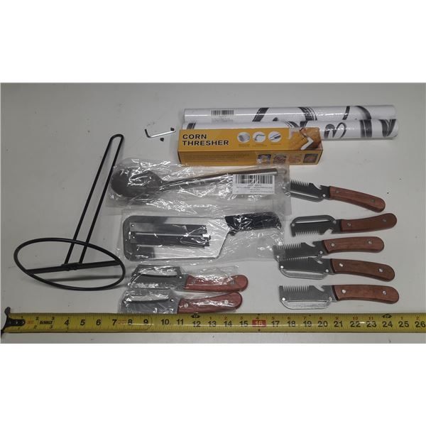 Lot of Kitchenware Items. (It also includes (2) peel and stick wallpaper black hearts roll (44cm X 3