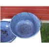 Image 2 : Old Enamelware Dough Pan