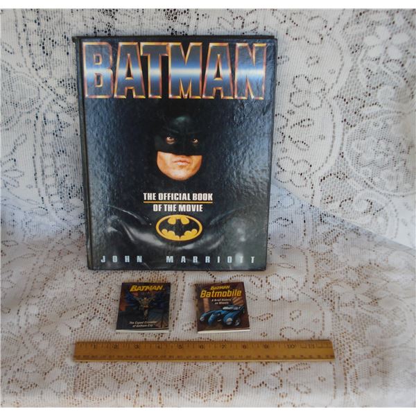 Batman Books  Minor Damage To Binding  See Pics