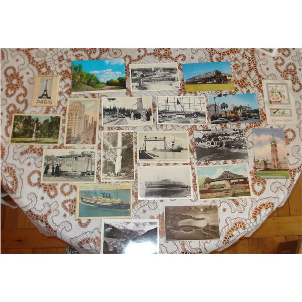 Vintage/Antique Postcards And Old Paris Photo Souvenir Pack