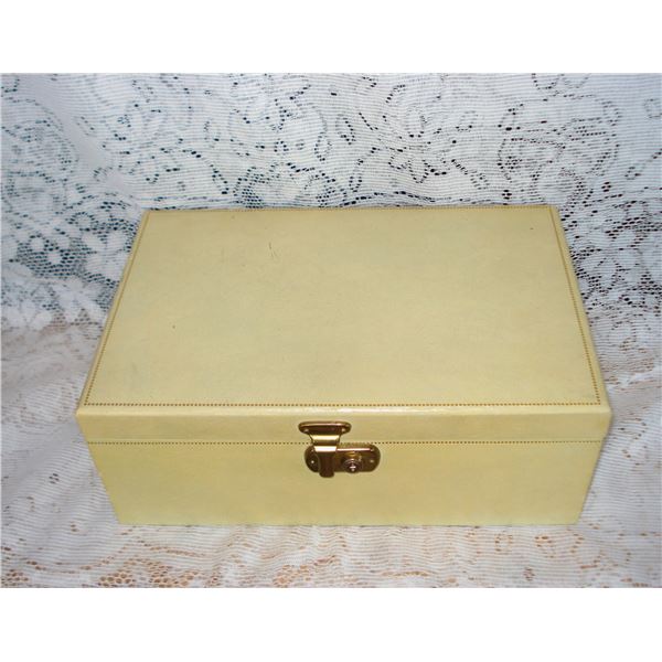 MCM Jewelry Box  Very Nice Vintage Condition Plus Contents And Key