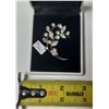 Image 1 : Crystal rhinestone broach