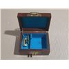 Image 1 : Jewelry box with lock and key
