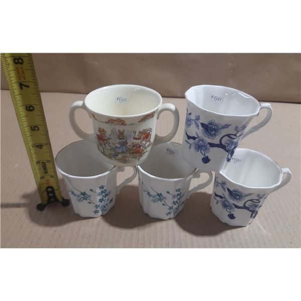Porcelain coffee cups, made in England, Bunnykins mug, 1984