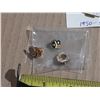 Image 2 : Assorted lapel pins, gold filled