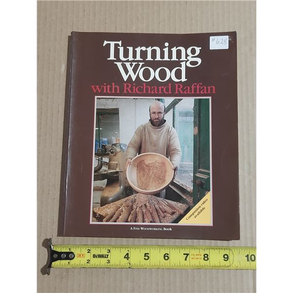 Turning Wood with Richard Raffin, 1985