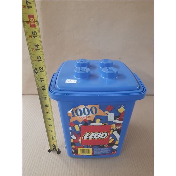 Lot of assorted Lego