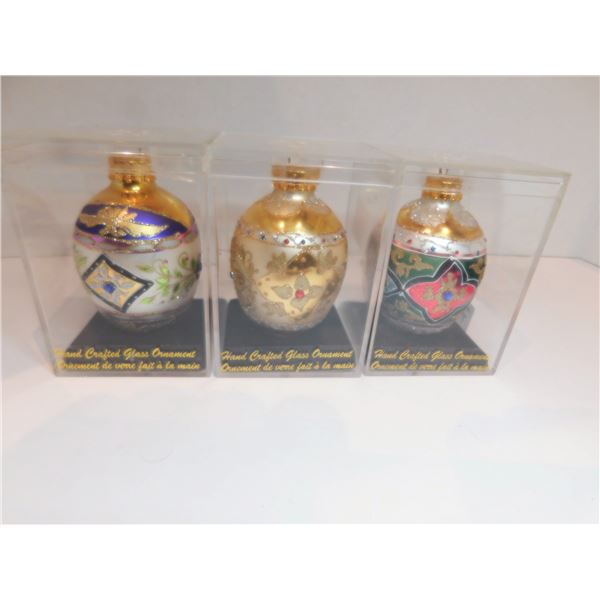 3-HANDCRAFTED GLASS CHRISMAS ORNAMENTS