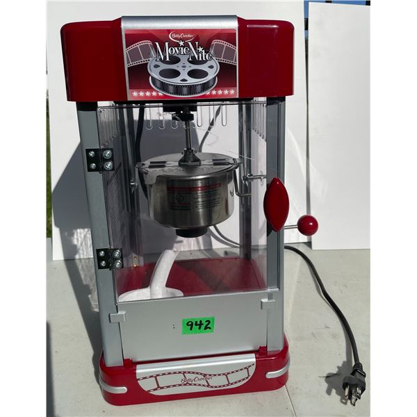 Betty Crocker “Movie Nite” Cinema Style Popcorn Maker.  Hot Oil Kettle.