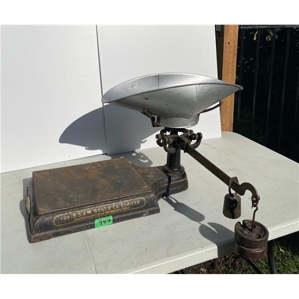 Antique Cast Iron Countertop Platform & Scoop Balance Scale w/ Hanging Weights