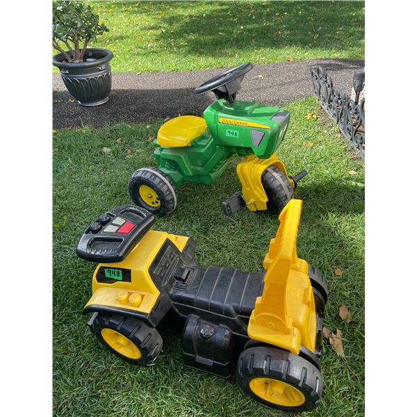 Raleigh John Deere 3-Wheel Tractor Bike, Mega Blocks CAT Ride on Toy