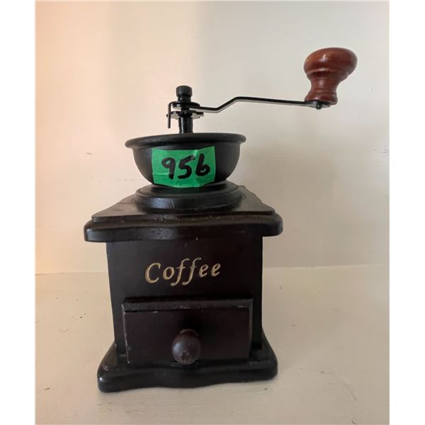 Vintage Style Manual Coffee Grinder