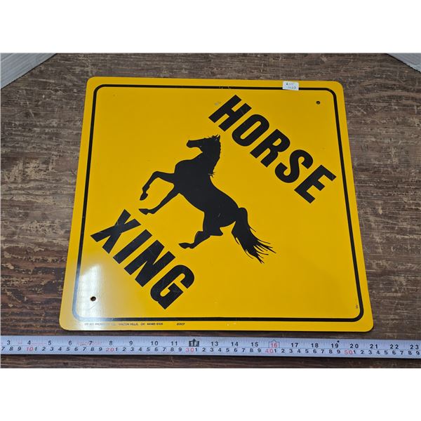 “Horse Xing” Metal Sign