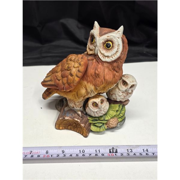Ceramic owl- 7"H