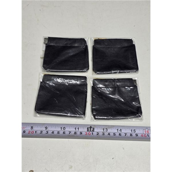 4 change purses