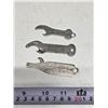Image 1 : 3 Vintage bottle openers