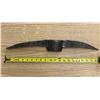 Image 1 : Vintage double-point pickaxe or cutter mattock head. (Weight 2.80 Kg)